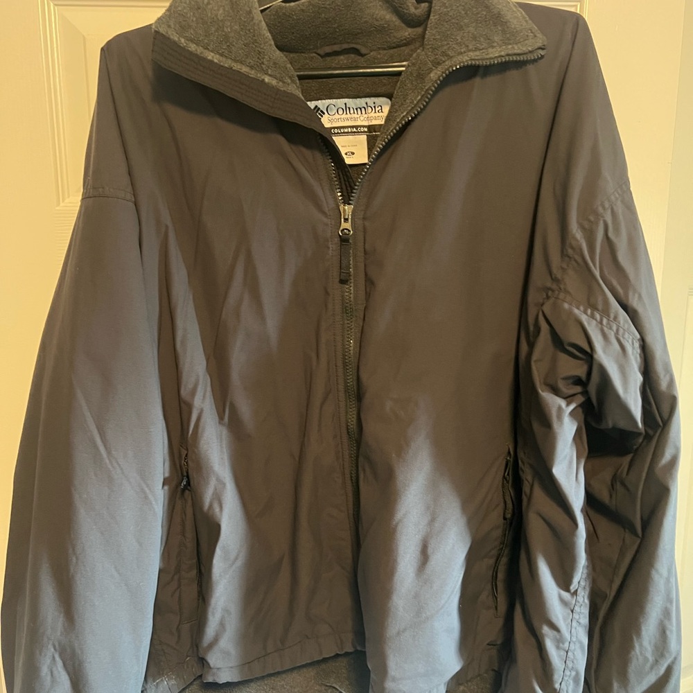 Columbia Men's Dark Gray Performance Jacket